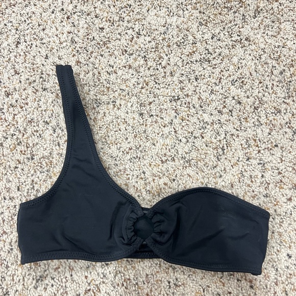 Black LA hearts bikini swimming top - Picture 2 of 4